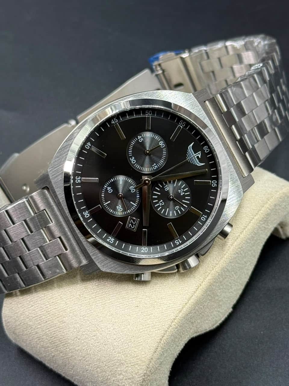Eeagle Originals Style Code One Chrono mans watch - Image 4